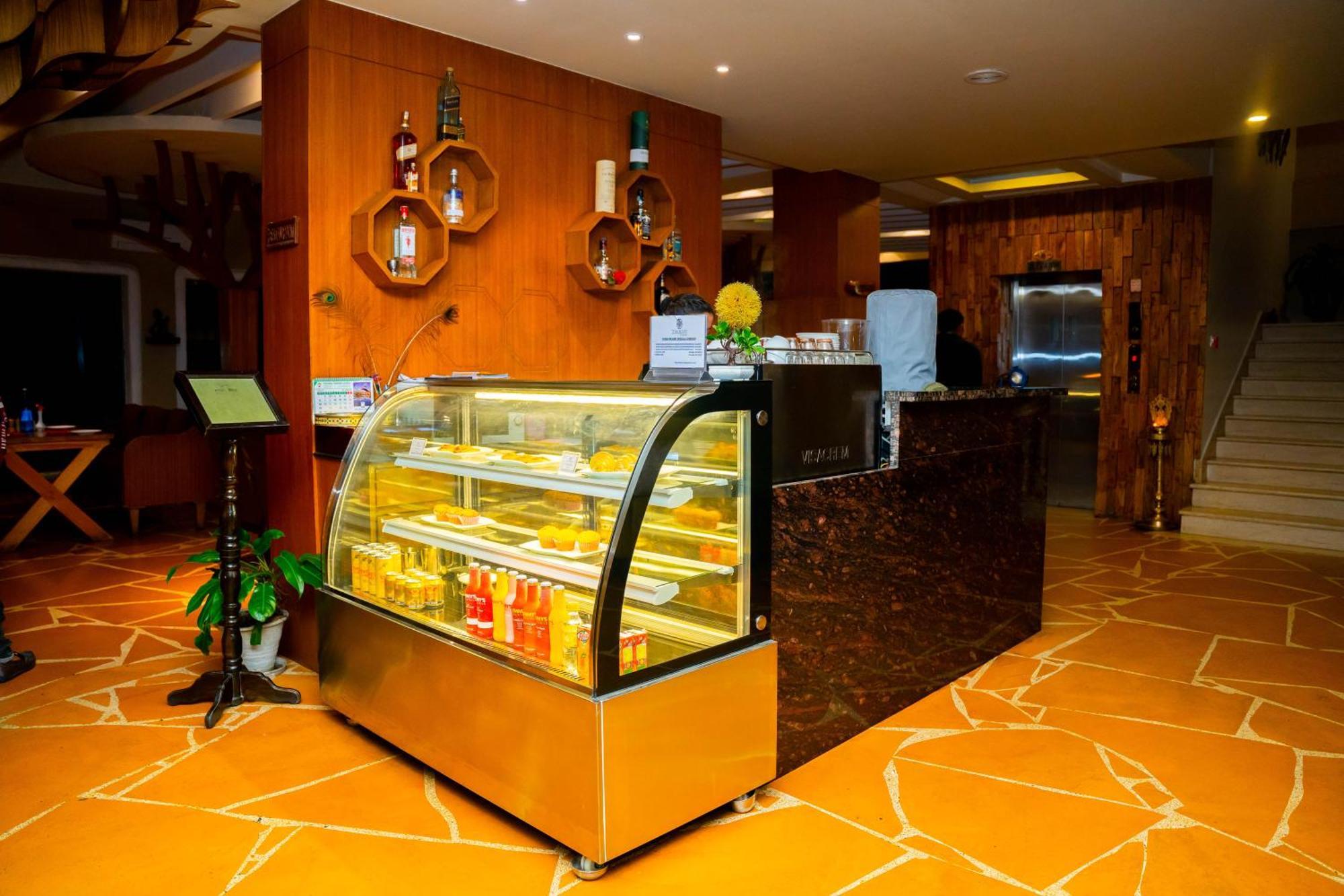 Teeka Resort Suites & Spa Pokhara Exterior photo